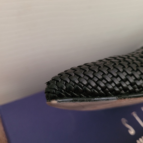 Stuart Weitzman Slingbacks 6 - Picture 15 of 16